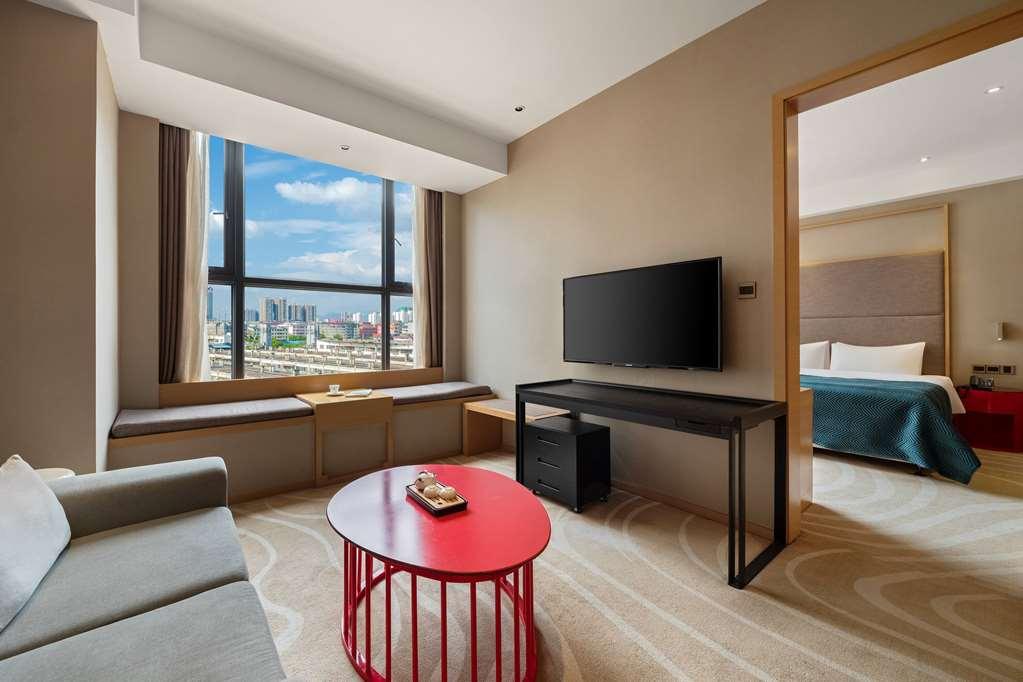 Ramada Encore Jintang Chengdu Room photo